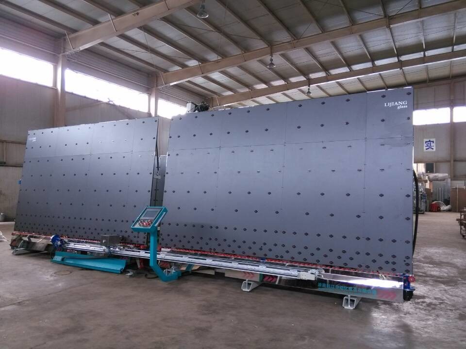 वर्टिकल इंसुलेटिंग ग्लास प्रोडक्शन लाइन / इंसुलेटिंग ग्लास सीलिंग रोबोट 8 सर्वो मोटर्स