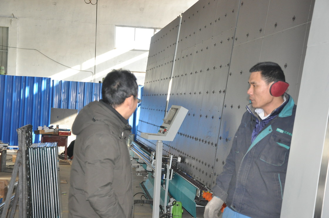 कुशल डबल-लेयर ग्लास प्रोसेसिंग मशीन सफाई और सुखाने की मशीन उत्पादन लाइन