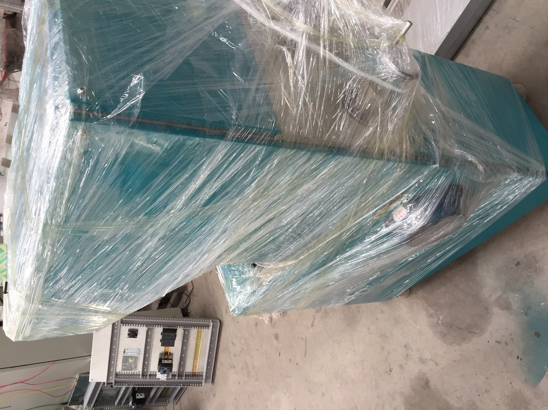 कच्चे कांच के किनारे के परिष्करण के लिए ग्लास ग्लास एज ग्राइंडिंग मशीन