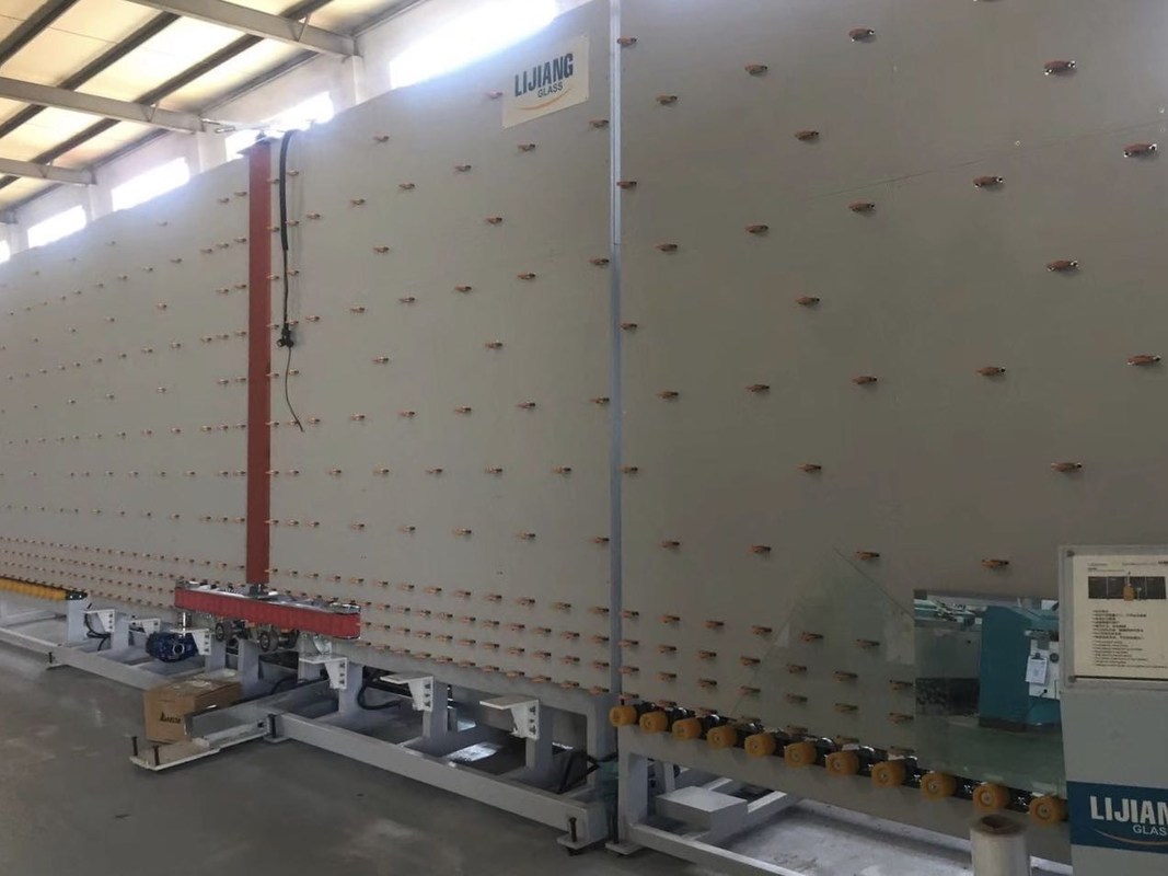 कम ई फिल्म के विलोपन के लिए स्वचालित कम ई ग्लास फिल्म एज ग्राइंडिंग मशीन