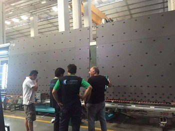 पूर्ण स्वचालित सील रोबोट इंसुलेटिंग ग्लास प्रोसेसिंग, स्टेप्ड ग्लास और शेप्ड ग्लास के लिए