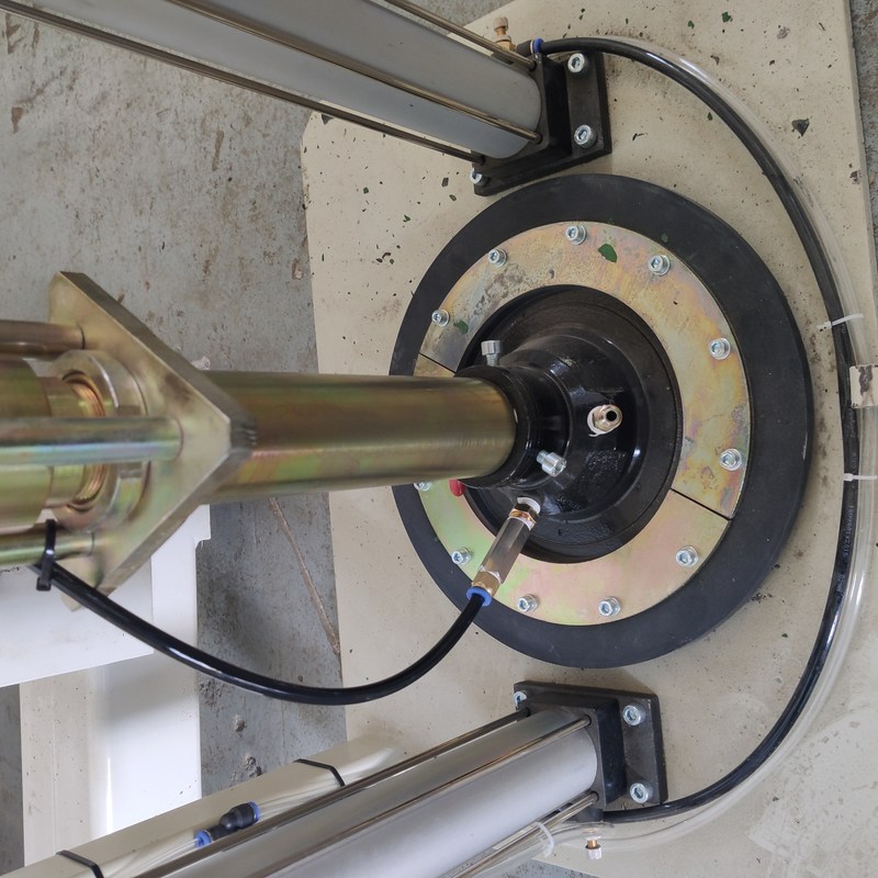 सीई इंसुलेटिंग ग्लास W24mm डबल ग्लेज़िंग ग्लास प्रोडक्शन लाइन विथ सीलिंग रोबोट